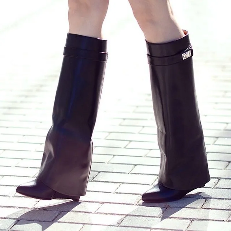 Luxury Shark Boots Slip-on Genuine Leather Women Knee-high Boots Pointed Toe High Heel Wedge Designer Shoes Botas Femininas 2022
Luxury Shark Boots Slip-on Genuine Leather Women Knee-high Boots Pointed Toe High Heel Wedge Designer Shoes Botas Femininas 2022