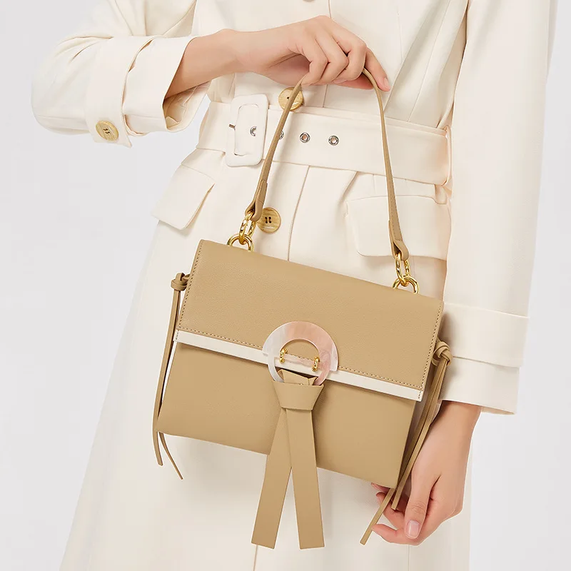 Top Quality Luxury Brand2021 New Fashion Leather Hit Color Organ Bag Versatile Shoulder Messenger Small Square Bag Satchels Sac
Top Quality Luxury Brand2021 New Fashion Leather Hit Color Organ Bag Versatile Shoulder Messenger Small Square Bag Satchels Sac