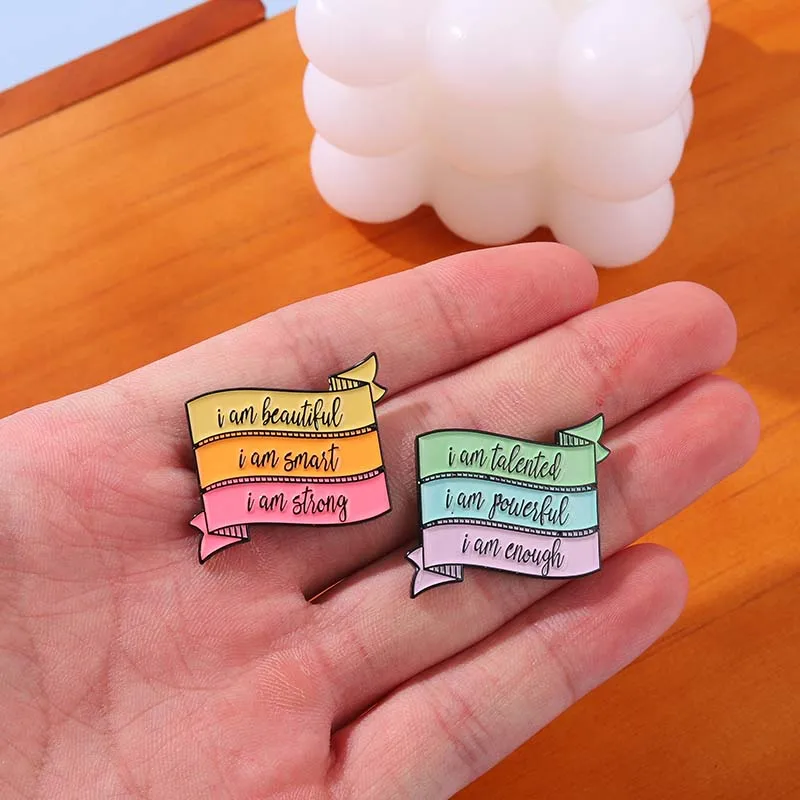 2pcs/set Tricolor Banner Enamel Pins Inspiring Slogan “I'm beautiful” Brooches On Denim Clothes Lapel Pins Jewelry for Girl
2pcs/set Tricolor Banner Enamel Pins Inspiring Slogan “I'm beautiful” Brooches On Denim Clothes Lapel Pins Jewelry for Girl