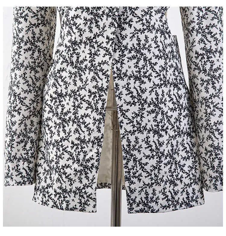 DEAT 2021 New Spring And Autumn Fashion Casual Women's Temperament Floral Print Hollow Out Sexy Waist Closing Slim Blazer SK858
DEAT 2021 New Spring And Autumn Fashion Casual Women's Temperament Floral Print Hollow Out Sexy Waist Closing Slim Blazer SK858