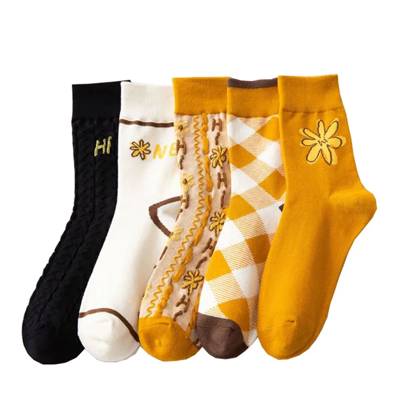 4 Pairs Japanese Style Women Socks Set Printing Harajuku Letter Plaid Designer Socks Cotton Patchwork Long Breathable Calcetines
4 Pairs Japanese Style Women Socks Set Printing Harajuku Letter Plaid Designer Socks Cotton Patchwork Long Breathable Calcetines