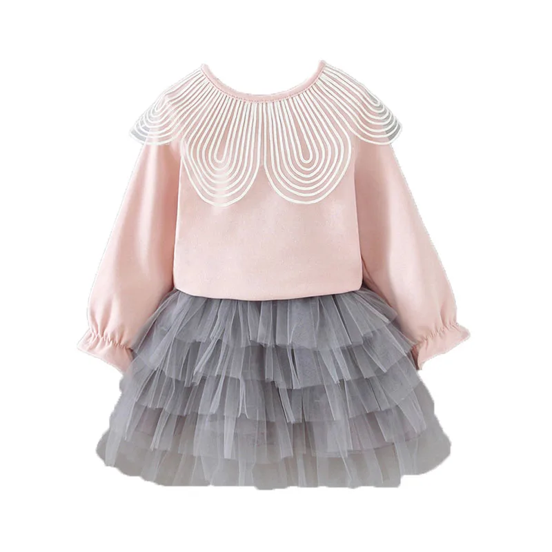 Girls Suit 2020 Autumn New Cotton Lace Long-sleeved Top + Mesh Skirt Two-piece 1-5 Years Old Kids Children's Clothing Suit 
Girls Suit 2020 Autumn New Cotton Lace Long-sleeved Top + Mesh Skirt Two-piece 1-5 Years Old Kids Children's Clothing Suit