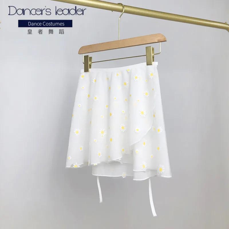 Fairy Ballet Tutu Practice Clothes Adult Embroidery Printed Gymnastics Skirt Lace-up Mesh Double-layer Short Skirt
Fairy Ballet Tutu Practice Clothes Adult Embroidery Printed Gymnastics Skirt Lace-up Mesh Double-layer Short Skirt