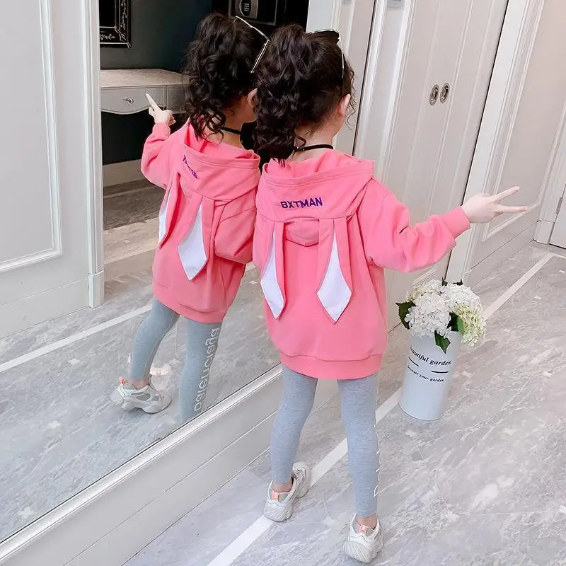Girls' sports suit children's spring dress 2020 spring and autumn new girls' children's wear two piece set
Girls' sports suit children's spring dress 2020 spring and autumn new girls' children's wear two piece set