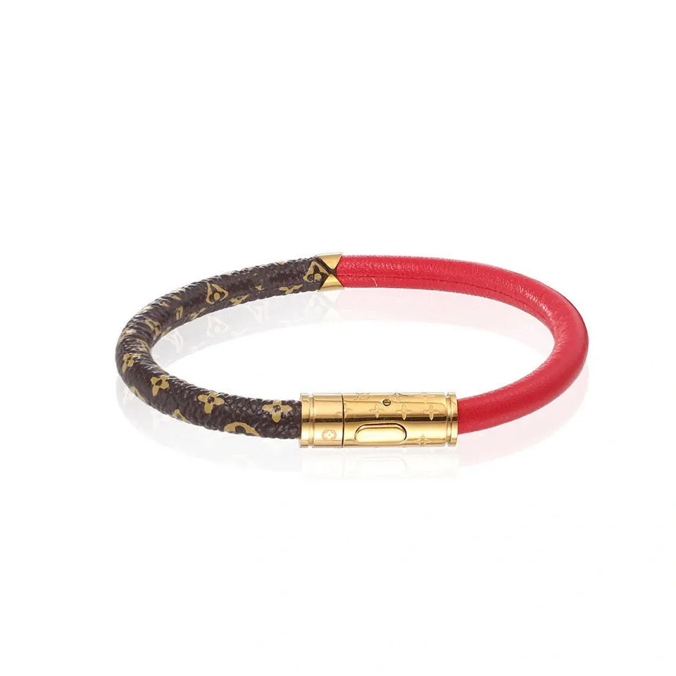 are the fashion trend of bracelet bracelets, luxury brand rubber leather production, metal buckle magnet synthesis, suitable
are the fashion trend of bracelet bracelets, luxury brand rubber leather production, metal buckle magnet synthesis, suitable