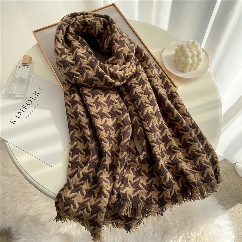 2021 New Women Winter Scarf Cashmere Pashmina Shawl Wrap Thick Warm Tassel Scarves Female Plaid Foulard Knitted Blanket 
2021 New Women Winter Scarf Cashmere Pashmina Shawl Wrap Thick Warm Tassel Scarves Female Plaid Foulard Knitted Blanket