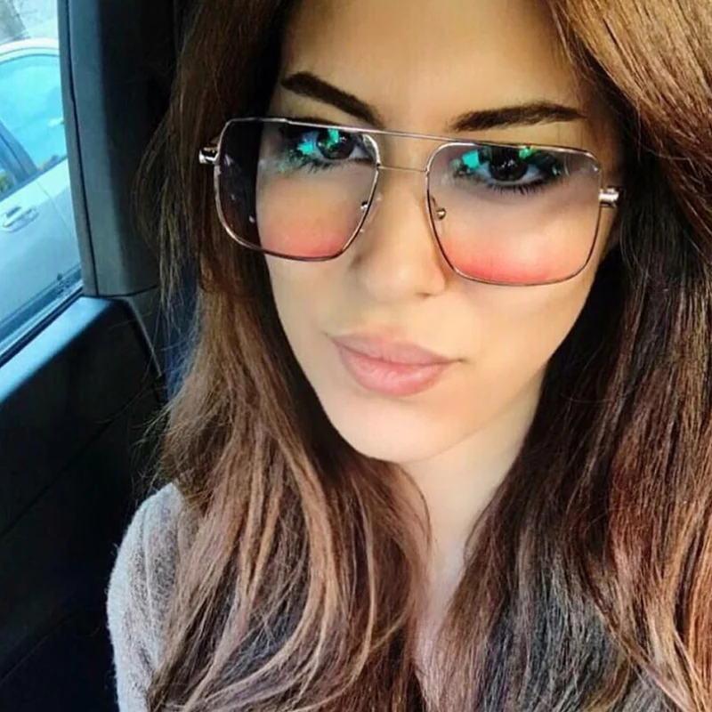 new Vintage Metal Women Sunglasses 2021 Luxury Brand Design Glasses Female Classic Driving Eyewear uv400 Oculos De Sol Masculino
new Vintage Metal Women Sunglasses 2021 Luxury Brand Design Glasses Female Classic Driving Eyewear uv400 Oculos De Sol Masculino