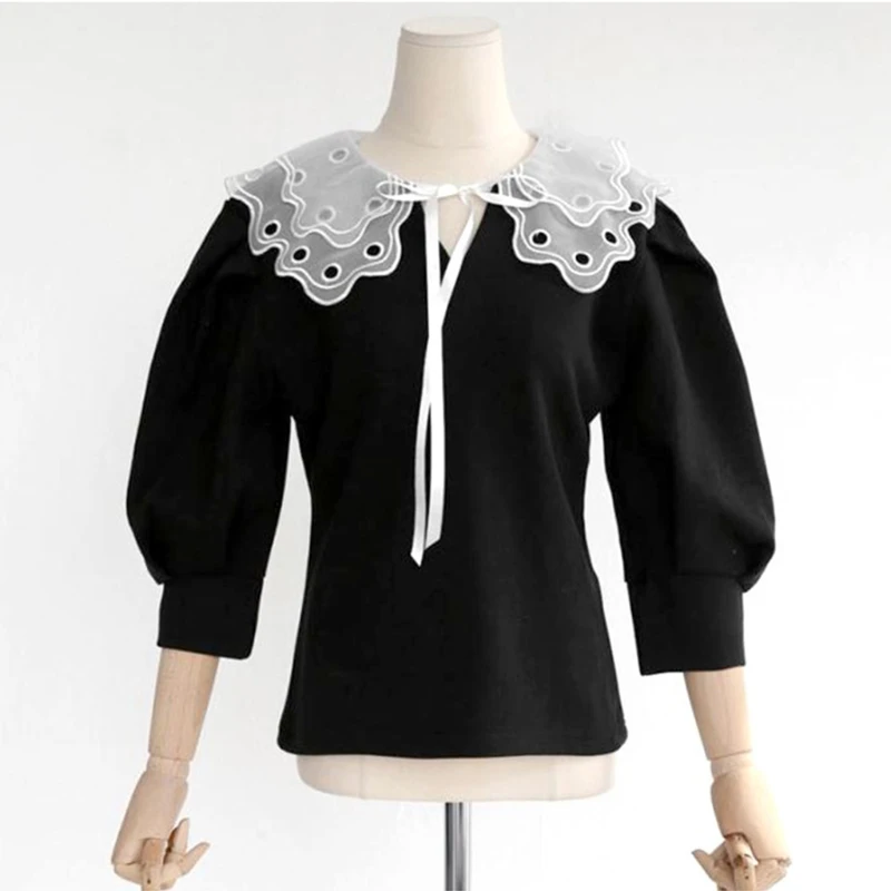 New Women Lolita Decorative Fake Collar Lace Shawl Capelet Hollow Embroidery Layered Dickey Self-Tie Ribbon Mesh Necklace
New Women Lolita Decorative Fake Collar Lace Shawl Capelet Hollow Embroidery Layered Dickey Self-Tie Ribbon Mesh Necklace