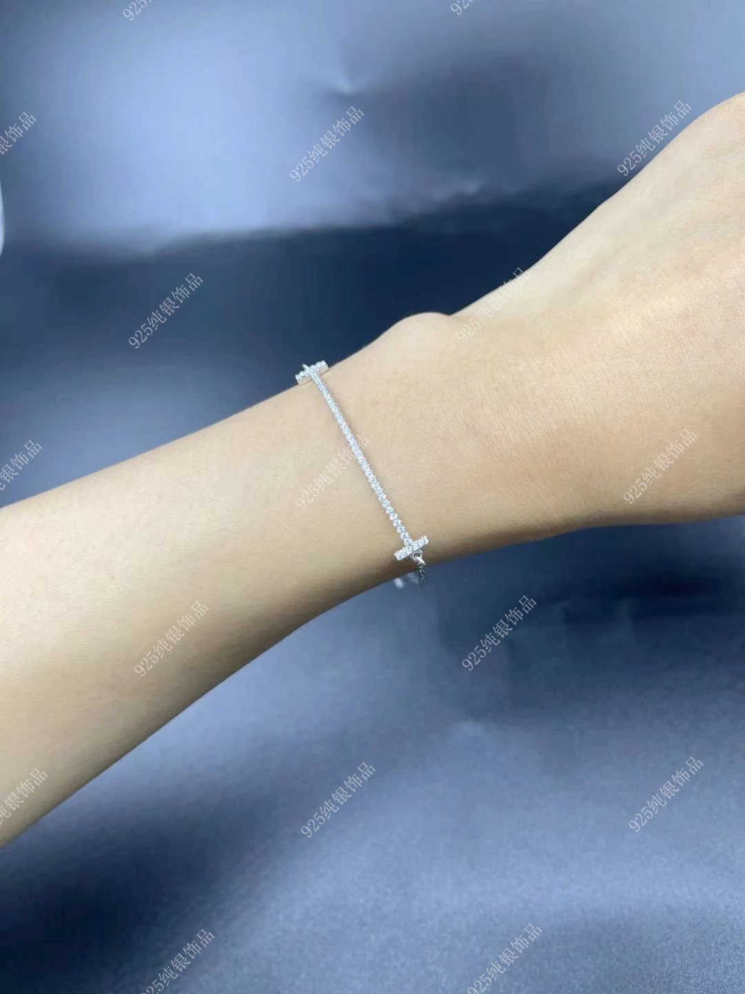 925 sterling silver ms senior niche bracelet holiday gifts
925 sterling silver ms senior niche bracelet holiday gifts