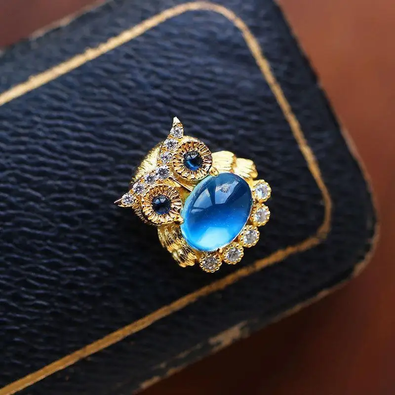 Japanese Craft Fine Inlaid Natural Topaz S925 Sterling Silver Owl Pendant Cute Fashion Design Sterling Silver Pendant
Japanese Craft Fine Inlaid Natural Topaz S925 Sterling Silver Owl Pendant Cute Fashion Design Sterling Silver Pendant