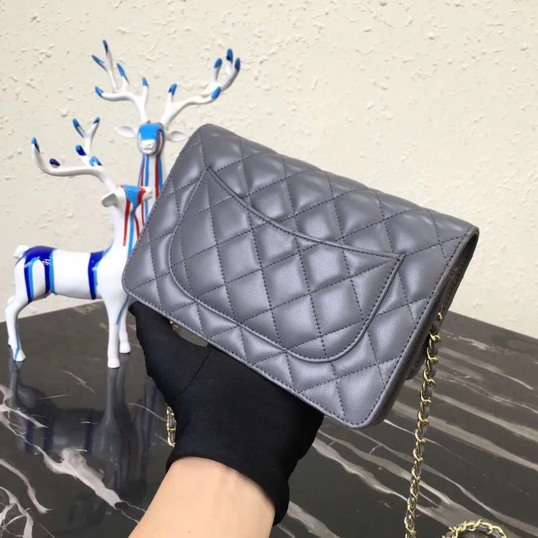 Luxury Brand Woc Real leather Bag Classic Crossbody Handbags Women Top Quality Real Leather Designer Bags Small Chains Bag
Luxury Brand Woc Real leather Bag Classic Crossbody Handbags Women Top Quality Real Leather Designer Bags Small Chains Bag