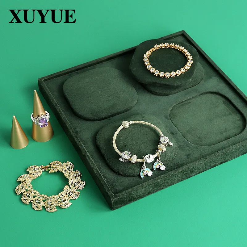 New Jewelry Display Stand Bracelet Bracelet Display Plate Leather Velvet Bracelet Display Props Jewelry Tray Spot
New Jewelry Display Stand Bracelet Bracelet Display Plate Leather Velvet Bracelet Display Props Jewelry Tray Spot