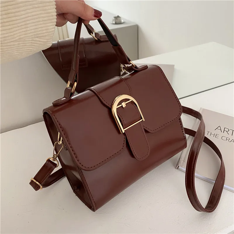 OLUOLIN Women 2021 Tend Solid Color Crossbody Shoulder Bag Designer PU Leather Flap Bags Fashion Square Money Purse 
OLUOLIN Women 2021 Tend Solid Color Crossbody Shoulder Bag Designer PU Leather Flap Bags Fashion Square Money Purse