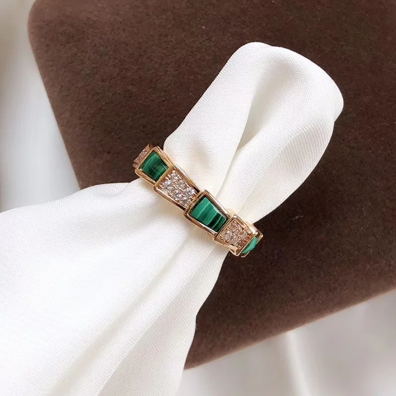 Luxury High Quality Real S925 Beauty Color Shell Finger Rings Accessories Wide Thick Side Ring Fashion Jewelry Lovers Gifts
Luxury High Quality Real S925 Beauty Color Shell Finger Rings Accessories Wide Thick Side Ring Fashion Jewelry Lovers Gifts