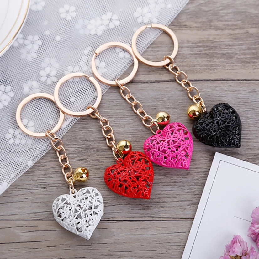 New Metal Heart Hollow Out Keychain Couple Love Pendant Key Rings Girls Valentine's Day Gift Bag Key Accessory
New Metal Heart Hollow Out Keychain Couple Love Pendant Key Rings Girls Valentine's Day Gift Bag Key Accessory
