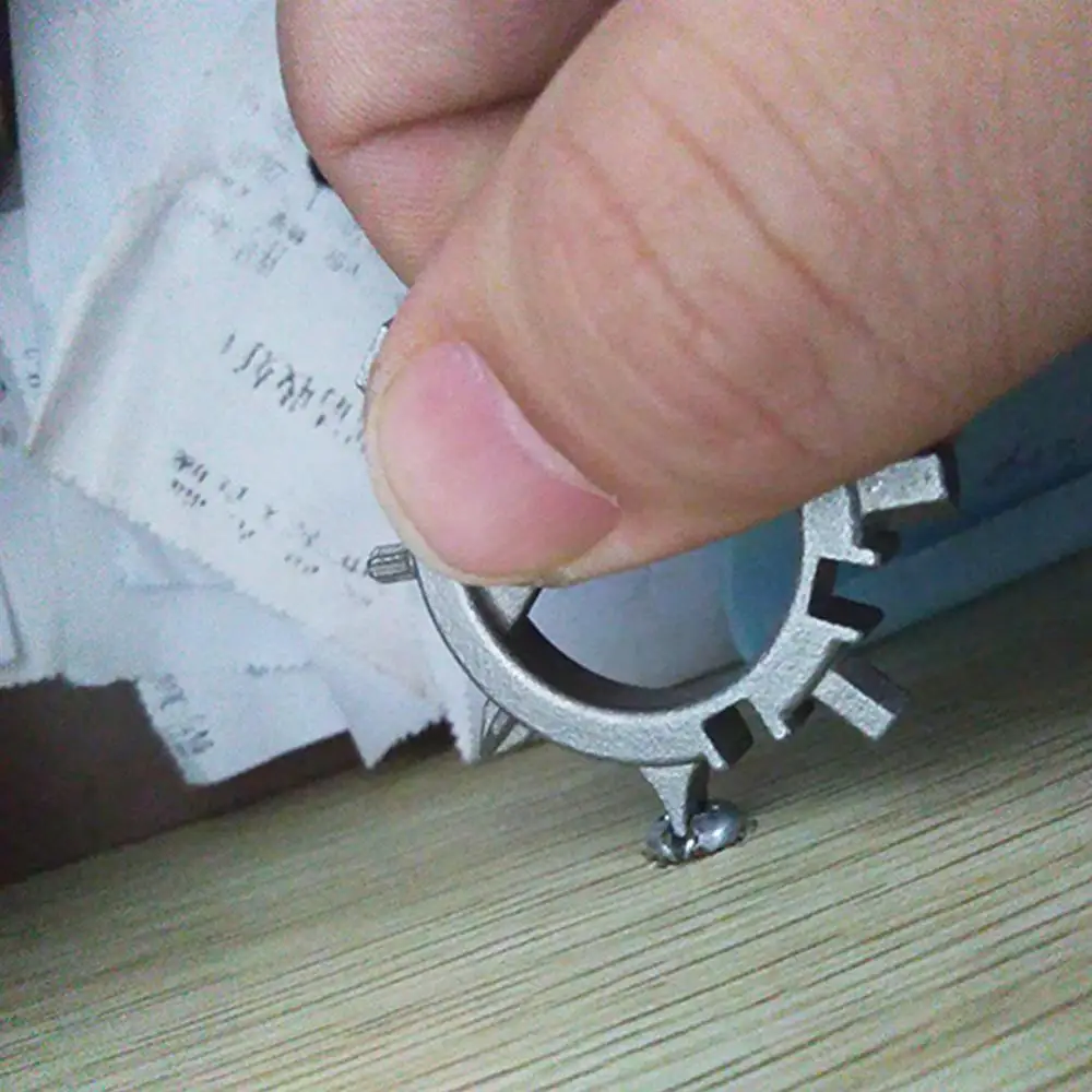 Bicycle Repair Tool 3cr13.0mov Wrench Cross Head Screwdriver Screwdriver Outdoor Multi-Tool Card Key Spanner Combination Compact
Bicycle Repair Tool 3cr13.0mov Wrench Cross Head Screwdriver Screwdriver Outdoor Multi-Tool Card Key Spanner Combination Compact