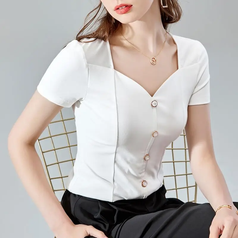Short-sleeved t-shirt women's European station women's 2021 summer new style button cotton t-shirt French sexy v-neck top
Short-sleeved t-shirt women's European station women's 2021 summer new style button cotton t-shirt French sexy v-neck top