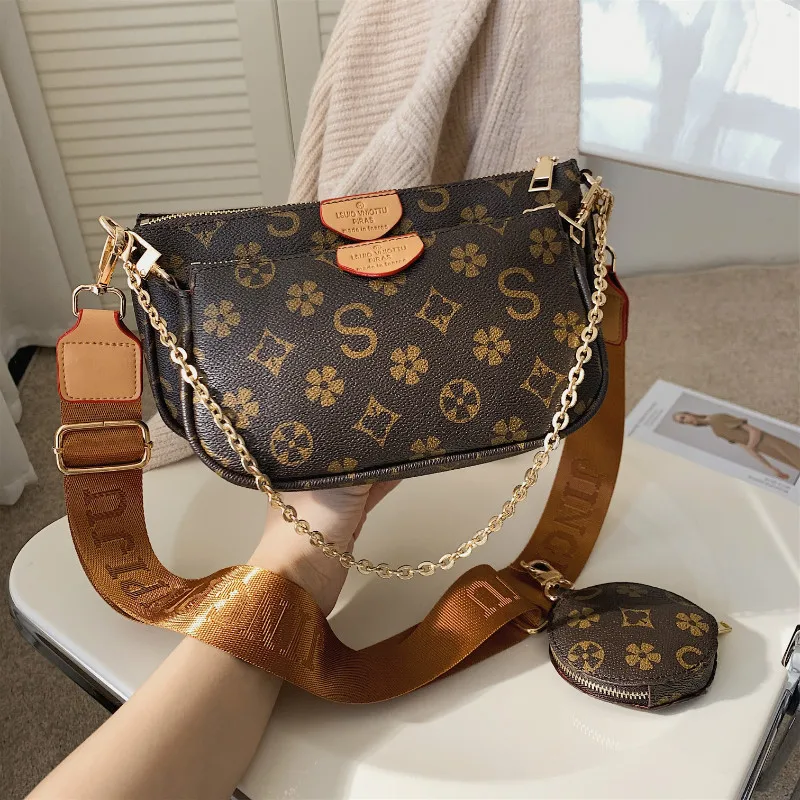 Vintage Printing Handbag 3-IN-1 Fashion Brand Messenger Bags for Women Pu Leather Crossbody Bag Lady Small Purse Handbag Totes 
Vintage Printing Handbag 3-IN-1 Fashion Brand Messenger Bags for Women Pu Leather Crossbody Bag Lady Small Purse Handbag Totes