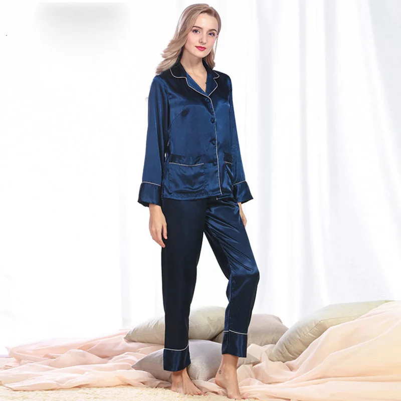Silk pajamas Comfortable and soft light smooth sleepwear sexy night suitAutumn pyjamas suit black pink white navy
Silk pajamas Comfortable and soft light smooth sleepwear sexy night suitAutumn pyjamas suit black pink white navy