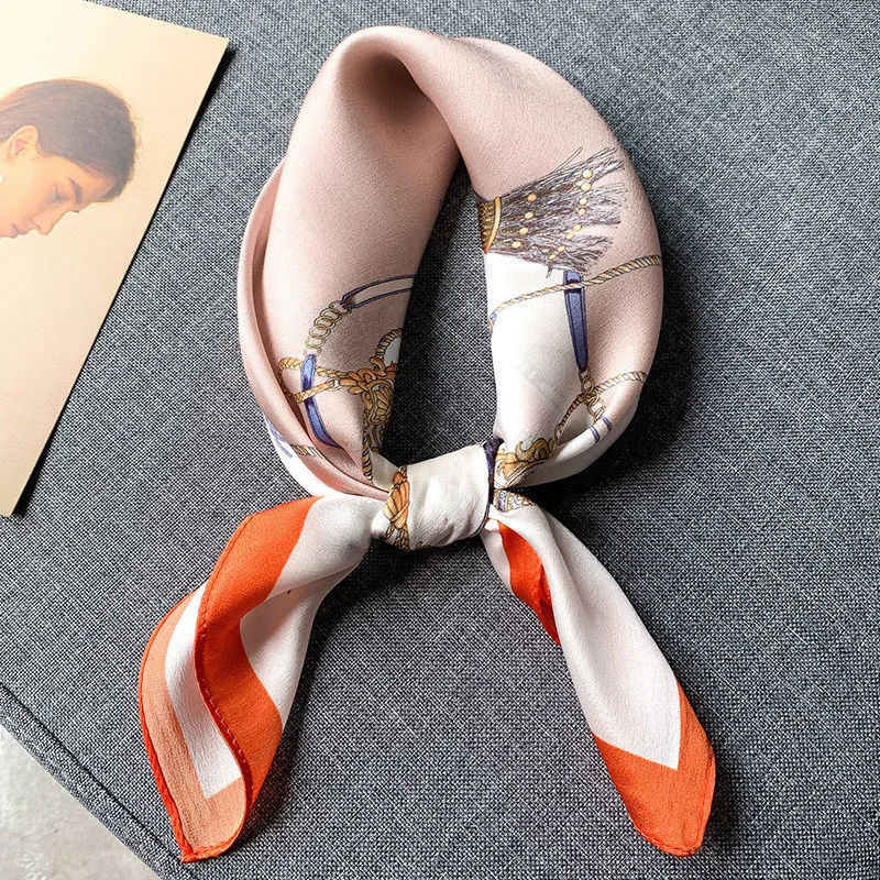 Women Natural Silk Square Scarf Animal Print Headband Office Lady Tie Noble Female Handbag Decoration Gift 53x53cm
Women Natural Silk Square Scarf Animal Print Headband Office Lady Tie Noble Female Handbag Decoration Gift 53x53cm