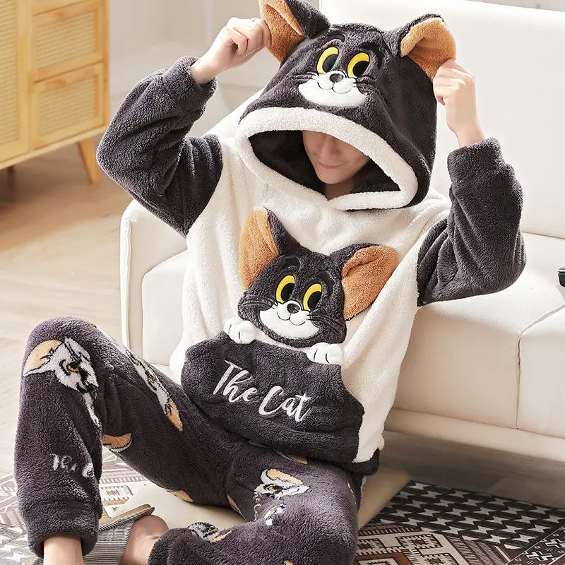 Pajamas Suit Men's Winter Coral Velvet Thickened Plush Warm Spring and Autumn Winter Men's Flannel Home Clothes Winter Suit
Pajamas Suit Men's Winter Coral Velvet Thickened Plush Warm Spring and Autumn Winter Men's Flannel Home Clothes Winter Suit