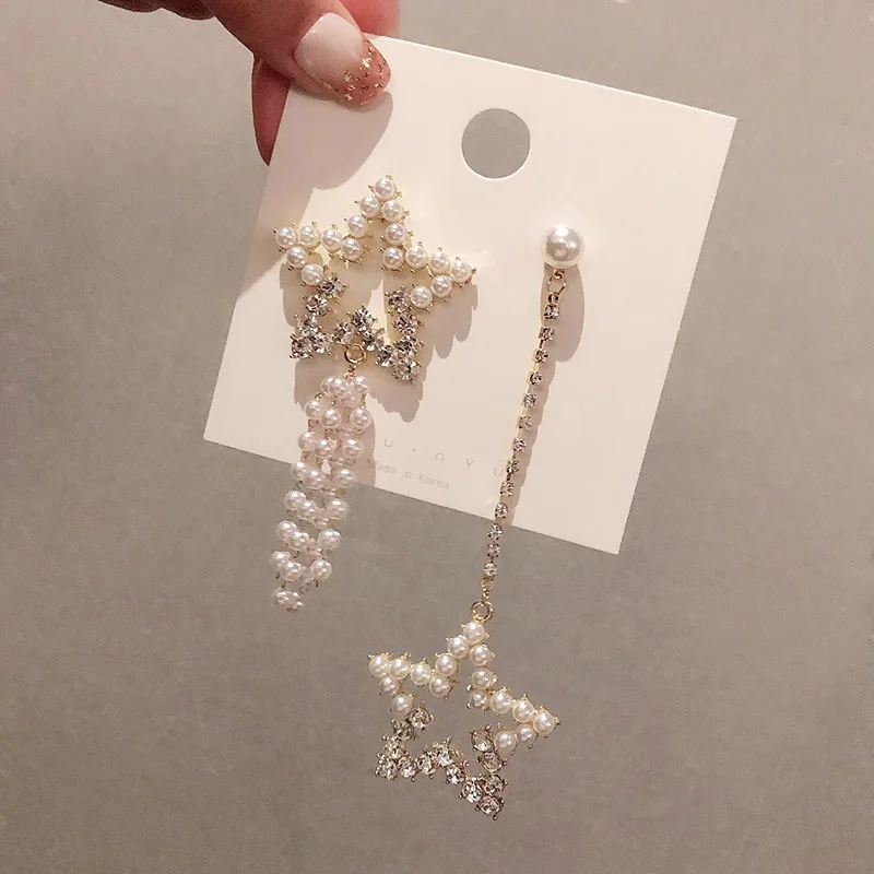 s925 silver needle inlaid with diamond long earrings new Korean temperament all-match jewelry
s925 silver needle inlaid with diamond long earrings new Korean temperament all-match jewelry