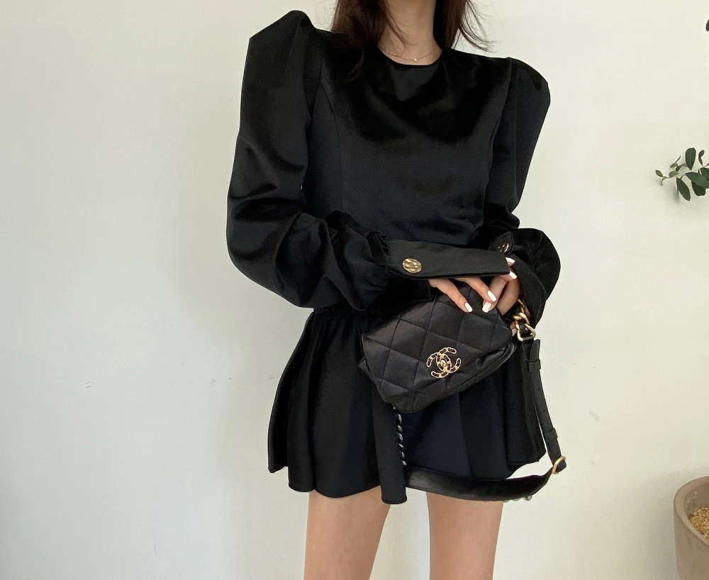 Korean Style Women Spring O Neck Ladies Casual Solid Pleated Dress Elegant Fashion Long Sleeve Party Dresses Vestidos
Korean Style Women Spring O Neck Ladies Casual Solid Pleated Dress Elegant Fashion Long Sleeve Party Dresses Vestidos