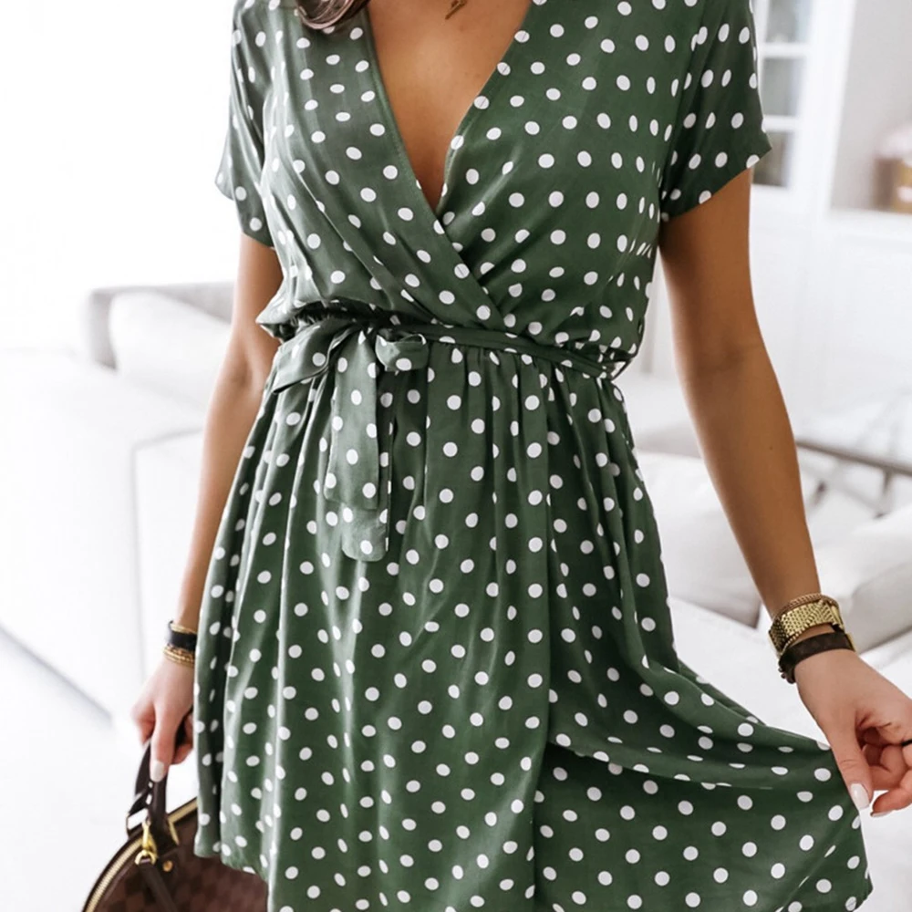 Dress Summer New Style Ladies Casual Polka Dot Shirt Retro High Waist Loose Short Sleeve Mini Suit
Dress Summer New Style Ladies Casual Polka Dot Shirt Retro High Waist Loose Short Sleeve Mini Suit