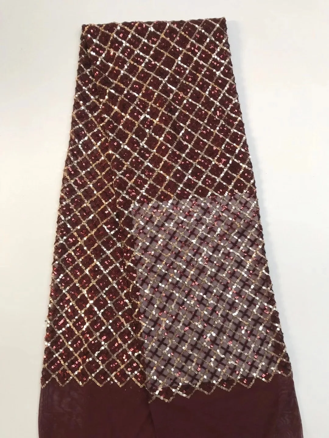 African Sequined Lace Fabric 2020 High-quality Lace with Sequined French Lace Fabric, Suitable for Wedding Party Sewing D43961
African Sequined Lace Fabric 2020 High-quality Lace with Sequined French Lace Fabric, Suitable for Wedding Party Sewing D43961