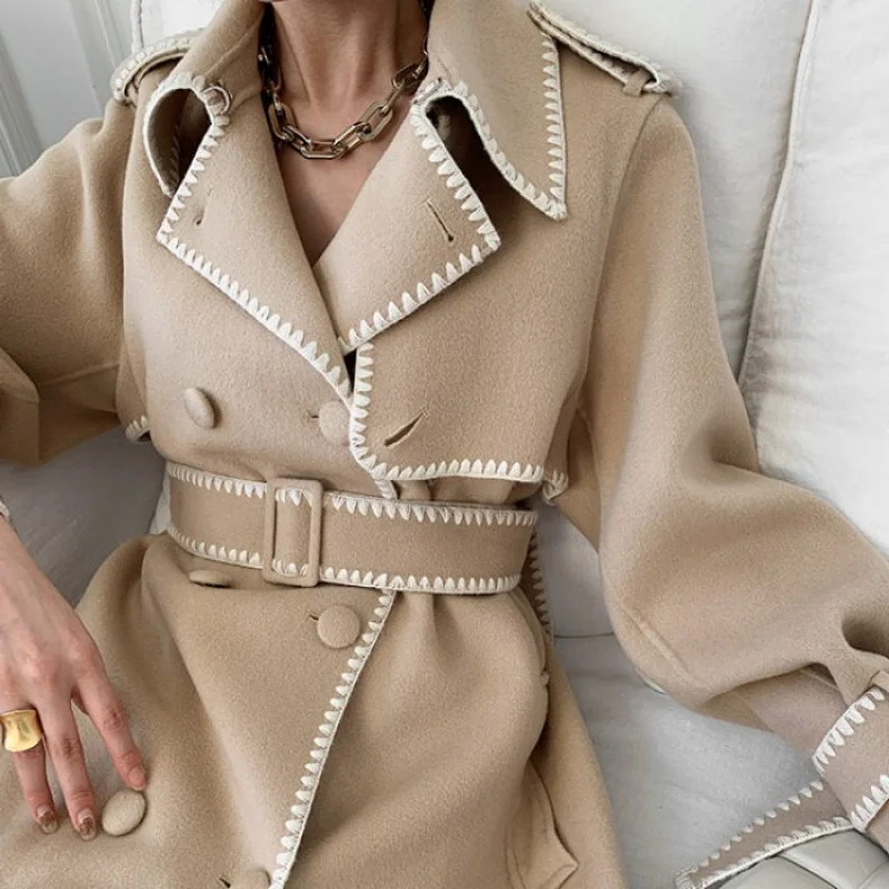 Chic Vintage Double Breasted Women's Winter Long Blend Coats Elegant Thickend Bandage Double Faced Woolen Overcoat Female Coat 
Chic Vintage Double Breasted Women's Winter Long Blend Coats Elegant Thickend Bandage Double Faced Woolen Overcoat Female Coat
