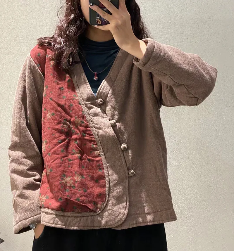 2021 autumn and winter retro disc buckle personality art stitching cotton and linen quilted jacket short
2021 autumn and winter retro disc buckle personality art stitching cotton and linen quilted jacket short
