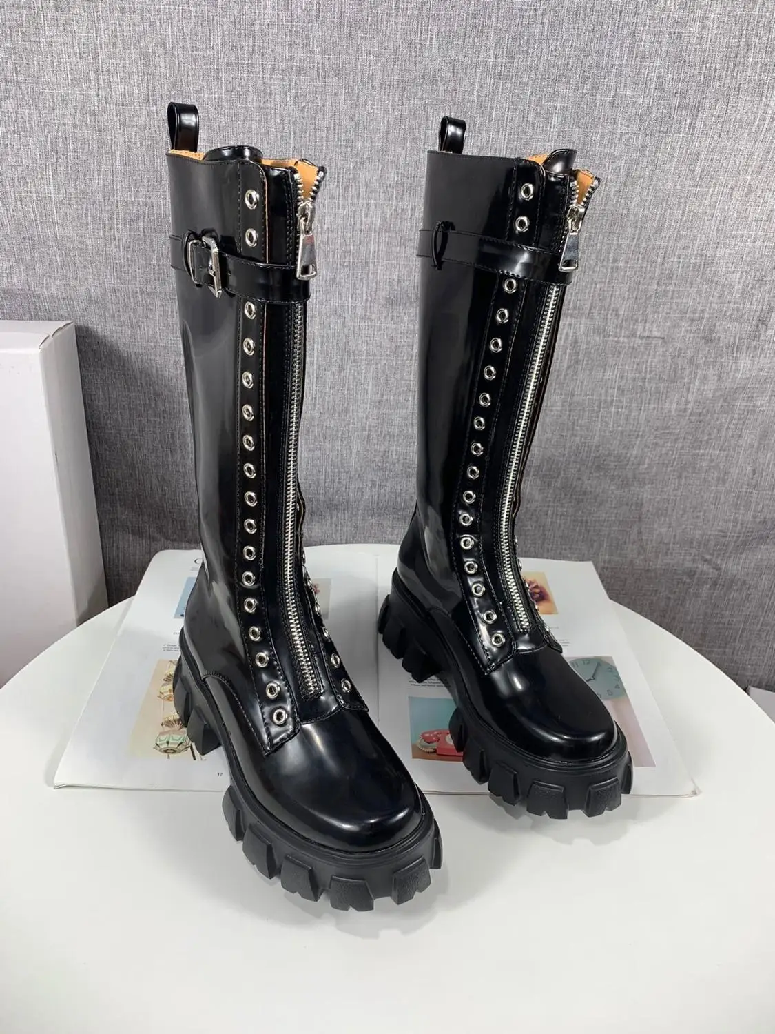 Women Boots Winter Flatform Increase Zip Mid-calf Autumn Shoes Women Stretch Japan Style Goth Dark Owen Female Sneakers Brand
Women Boots Winter Flatform Increase Zip Mid-calf Autumn Shoes Women Stretch Japan Style Goth Dark Owen Female Sneakers Brand