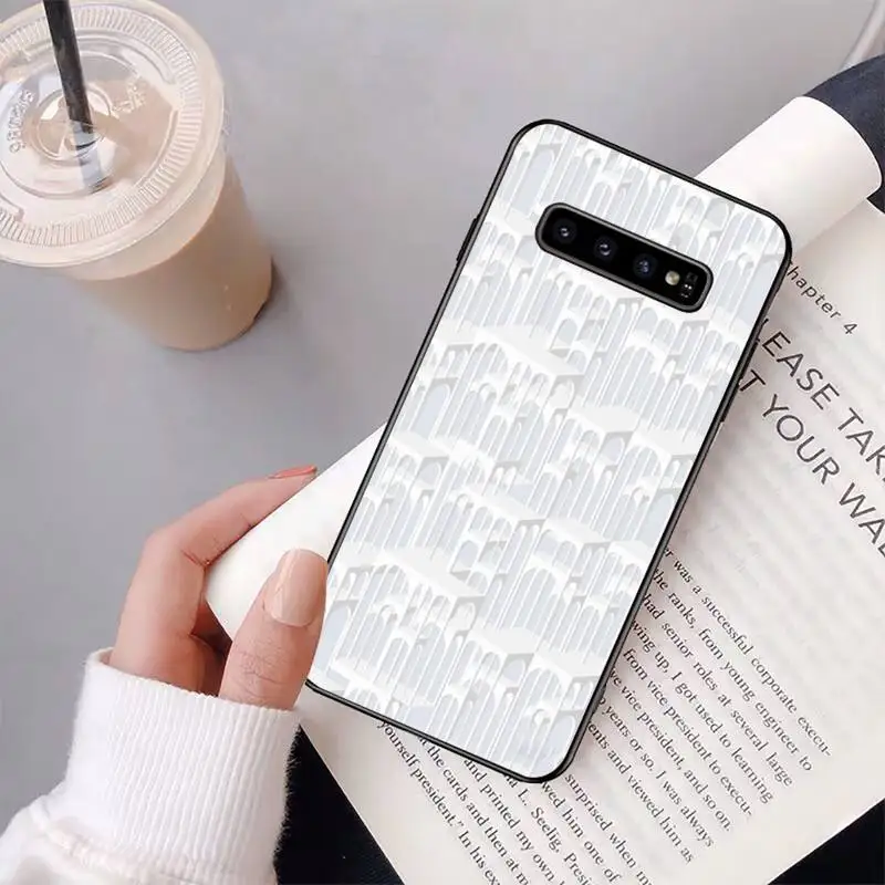 YNDFCNB Geometric corners Phone Case for Samsung S20 Ultra S10 S10e S8 S9 Plus S7 Edge Note 10 9 8 black soft TPU case
YNDFCNB Geometric corners Phone Case for Samsung S20 Ultra S10 S10e S8 S9 Plus S7 Edge Note 10 9 8 black soft TPU case