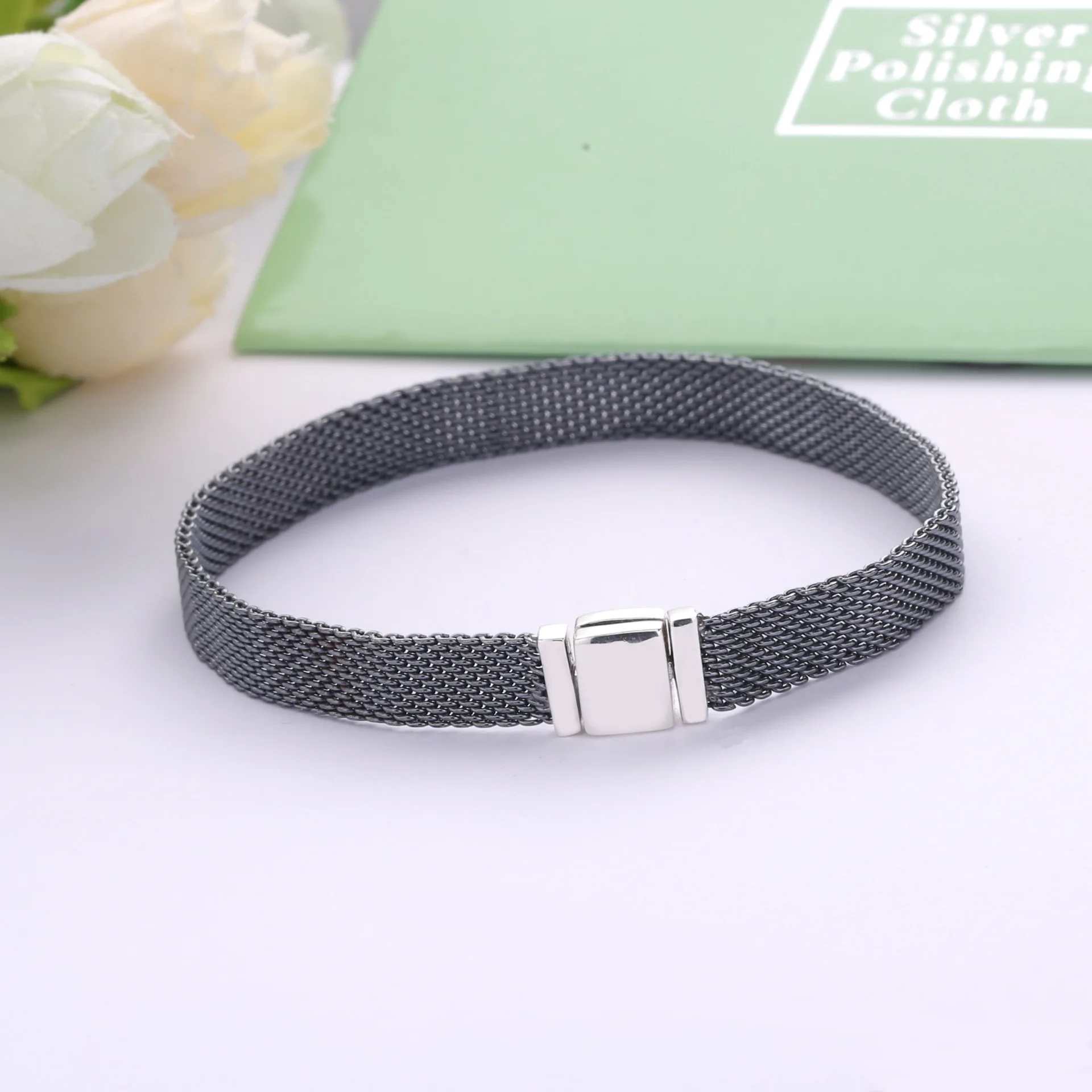 NEW 100% 925 Silver pan Fit Charms Reflexions Mesh Bracelet Oxidised Mesh Personality cool DIY Accessories Gifts
NEW 100% 925 Silver pan Fit Charms Reflexions Mesh Bracelet Oxidised Mesh Personality cool DIY Accessories Gifts