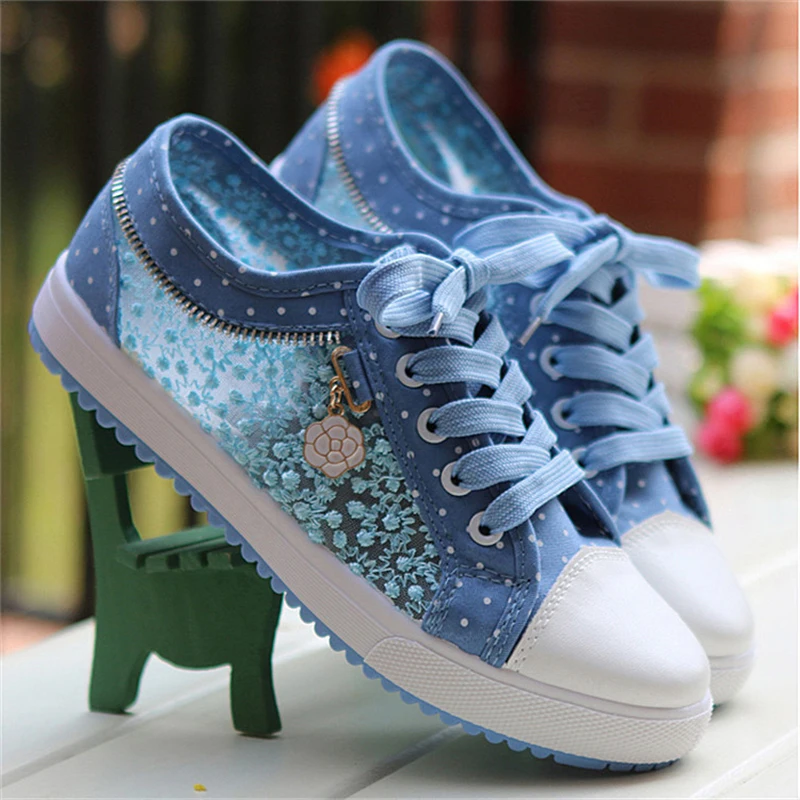 Women Chain Metal Lace Vulcanized Female Summer Lace-up Breathable Fashion Shoes Ladies New Casual Comfort Flat
Women Chain Metal Lace Vulcanized Female Summer Lace-up Breathable Fashion Shoes Ladies New Casual Comfort Flat
