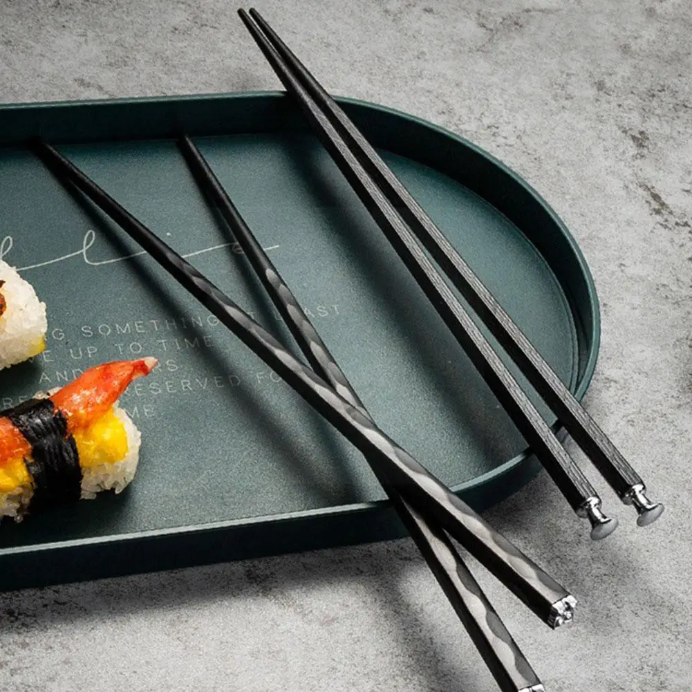 5 Pairs Japanese Chinese Chopsticks For Eating Food Sushi Sticks Reusable Metal Korean Chopsticks Set Healthy Alloy Tablewa T9P9
5 Pairs Japanese Chinese Chopsticks For Eating Food Sushi Sticks Reusable Metal Korean Chopsticks Set Healthy Alloy Tablewa T9P9