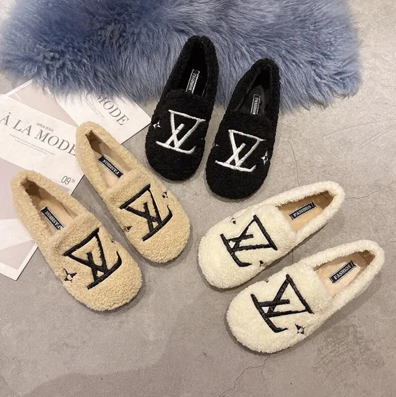 winter woman designer Home fluffy slippers women house fur flip flops autumn тапочки zapatillas casa mujer pantoufle femme
winter woman designer Home fluffy slippers women house fur flip flops autumn тапочки zapatillas casa mujer pantoufle femme