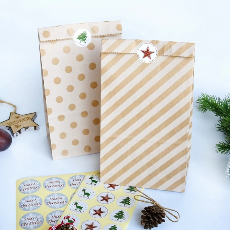 24 Sets Candy Gifts Bags with Stickers Xmas Guests Packaging Box Christmas Decor 
24 Sets Candy Gifts Bags with Stickers Xmas Guests Packaging Box Christmas Decor