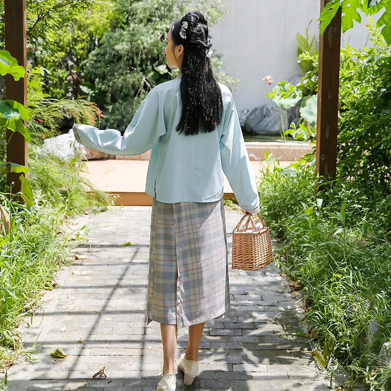 Original hanfu female song make the complete chun xia daily han elements of plane sleeve
Original hanfu female song make the complete chun xia daily han elements of plane sleeve