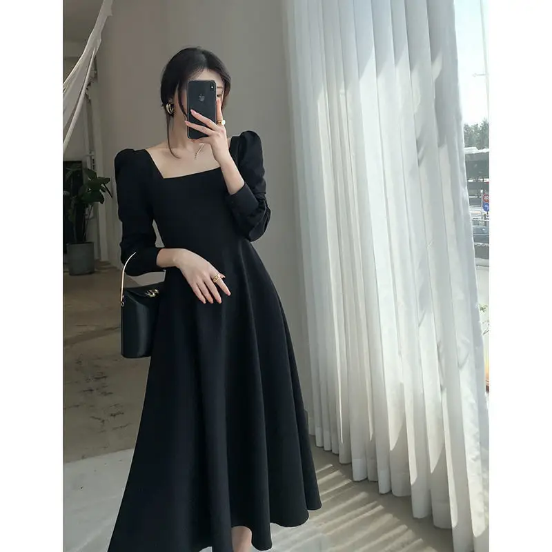 Women maxi Dress New Black Square Collar Casual Long Sleeve Vintage Elegance Harajuku Korean Female Fashion A-line Dress vestido
Women maxi Dress New Black Square Collar Casual Long Sleeve Vintage Elegance Harajuku Korean Female Fashion A-line Dress vestido