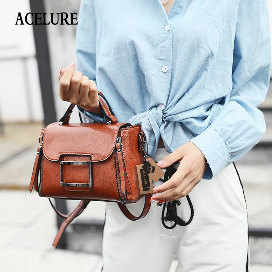 ACELURE Vintage Small Square Package Women's Handbag Oil Wax Woman Tote Bag Cover Lock Shoulder Bag Female Crossbody Bag Bolsa
ACELURE Vintage Small Square Package Women's Handbag Oil Wax Woman Tote Bag Cover Lock Shoulder Bag Female Crossbody Bag Bolsa