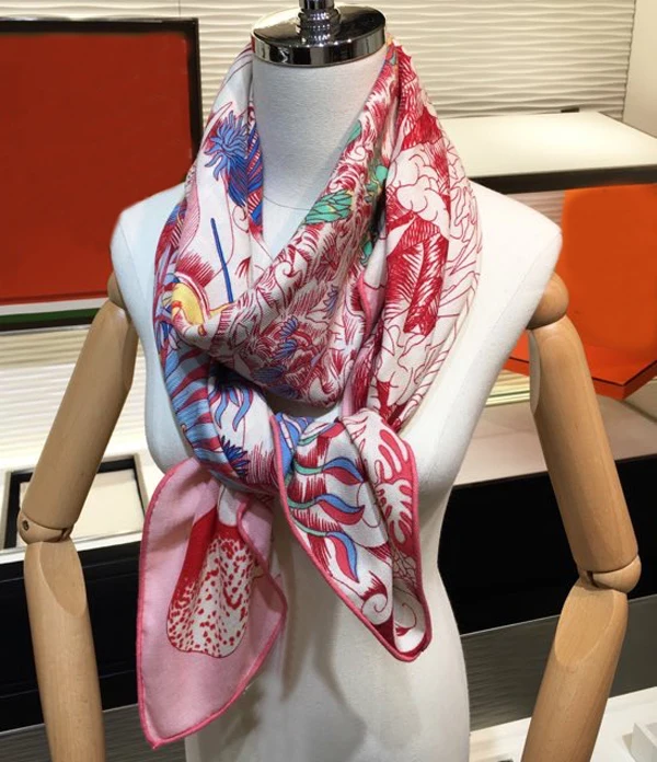 2020 Autumn Women Fashion Square Scarf Fashion Warm Pashmina 
2020 Autumn Women Fashion Square Scarf Fashion Warm Pashmina