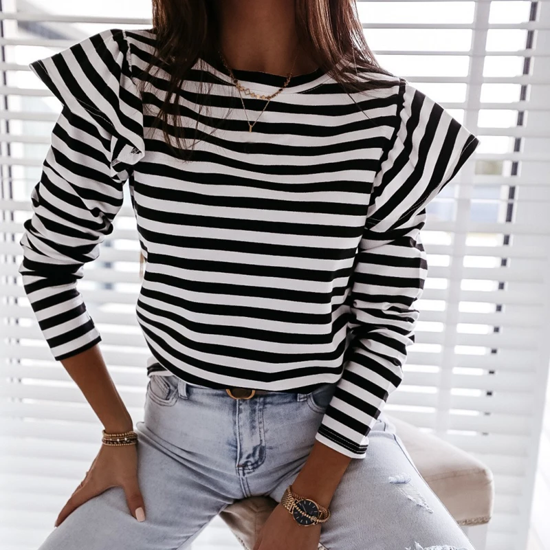 Women's Korean Retro Black Red Stripe Harajuku Round Neck Fashion Brand Long Sleeve T-shirt Women's Leisure Regular Slim
Women's Korean Retro Black Red Stripe Harajuku Round Neck Fashion Brand Long Sleeve T-shirt Women's Leisure Regular Slim