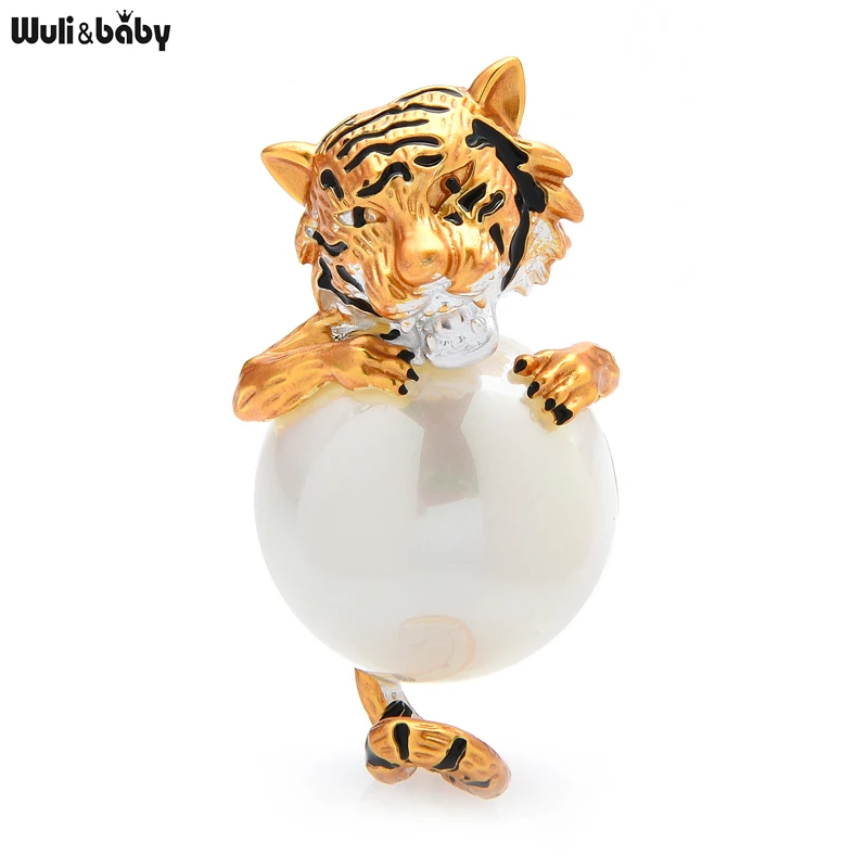 Wuli&ampbaby Very Cute Hold Pearl Tiger Brooches For Women Unisex Enamel 2022 The Year Of Brooch Pins Jewelry Gifts | Украшения и