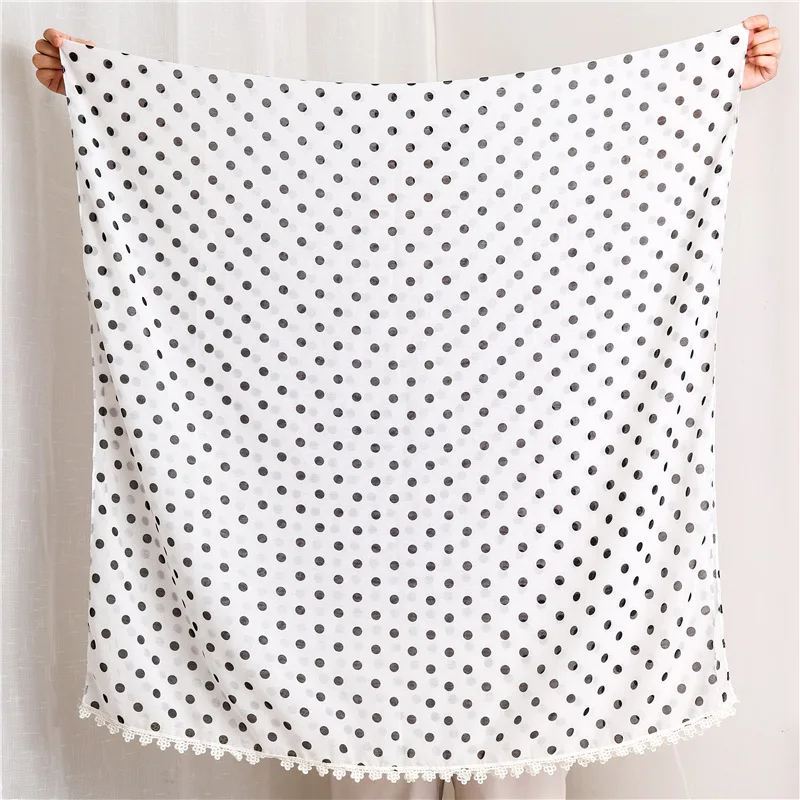 Luxury Brand Cotton Linen Scarf Women Spring Autumn Fashion Printed Silk Sunscreen Shawl scarves chiffon hijab blanket winter
Luxury Brand Cotton Linen Scarf Women Spring Autumn Fashion Printed Silk Sunscreen Shawl scarves chiffon hijab blanket winter