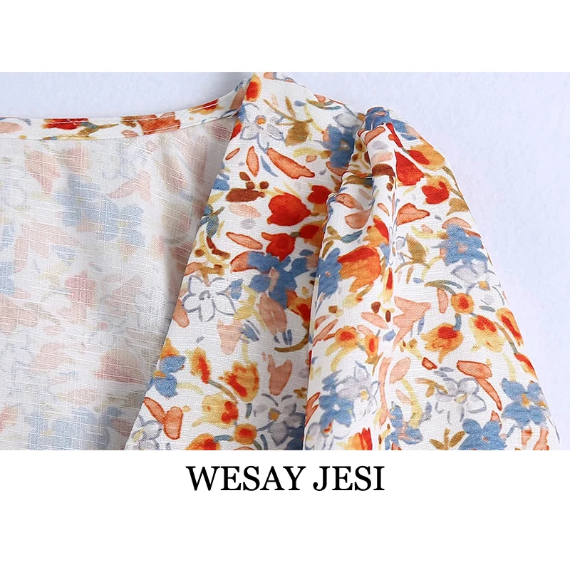 WESAY JESI 2021 Spring New Women's Shirt Flower Print Square Neck Long Sleeve Stretch Zipper Slim Shirt Fashion Retro Blouse
WESAY JESI 2021 Spring New Women's Shirt Flower Print Square Neck Long Sleeve Stretch Zipper Slim Shirt Fashion Retro Blouse