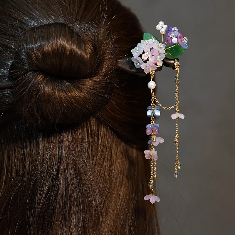 

Ancient Chinese Hairpins Clips Hydrangea Flower Headpieces for Women Hanfu Dress Hair Forks Sticks Step Shake Hair Jewelry