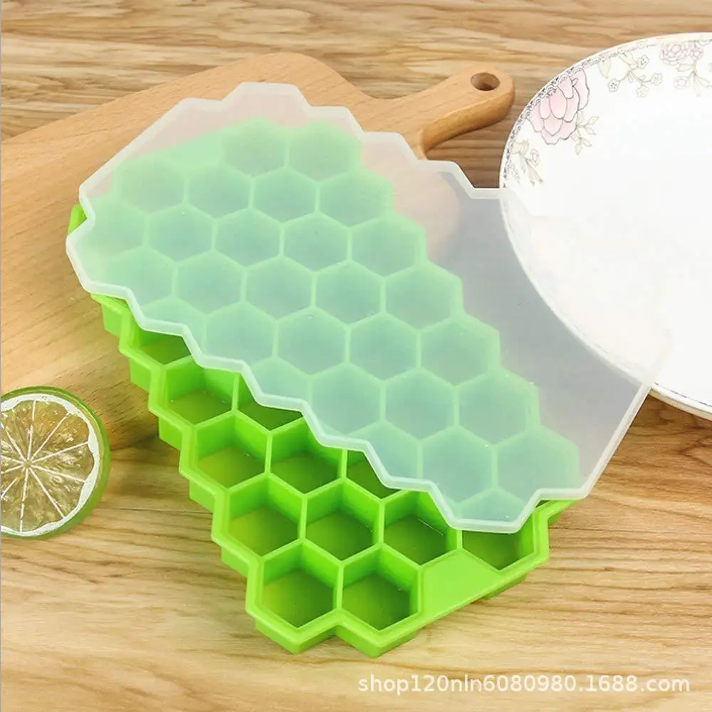 37 Cavity Honeycomb Ice Cube Maker with Removable Lids Ice Cube Mold Food Grade Flexible Silicone Ice Tray for Whiskey Cocktail
37 Cavity Honeycomb Ice Cube Maker with Removable Lids Ice Cube Mold Food Grade Flexible Silicone Ice Tray for Whiskey Cocktail