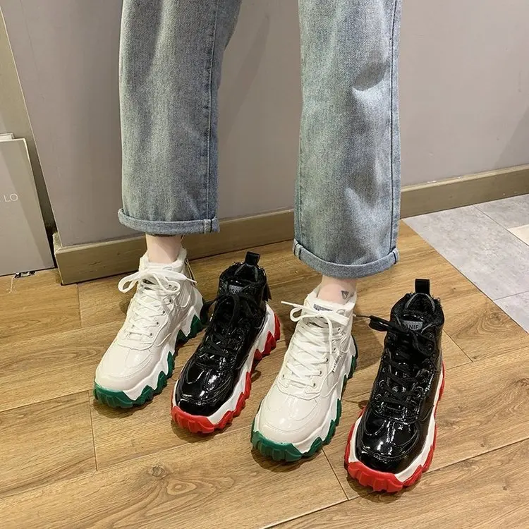 platform sneakers 2020 new net red patent leather high-top casual shoes women winter double zipper plus velvet wave shoes
platform sneakers 2020 new net red patent leather high-top casual shoes women winter double zipper plus velvet wave shoes