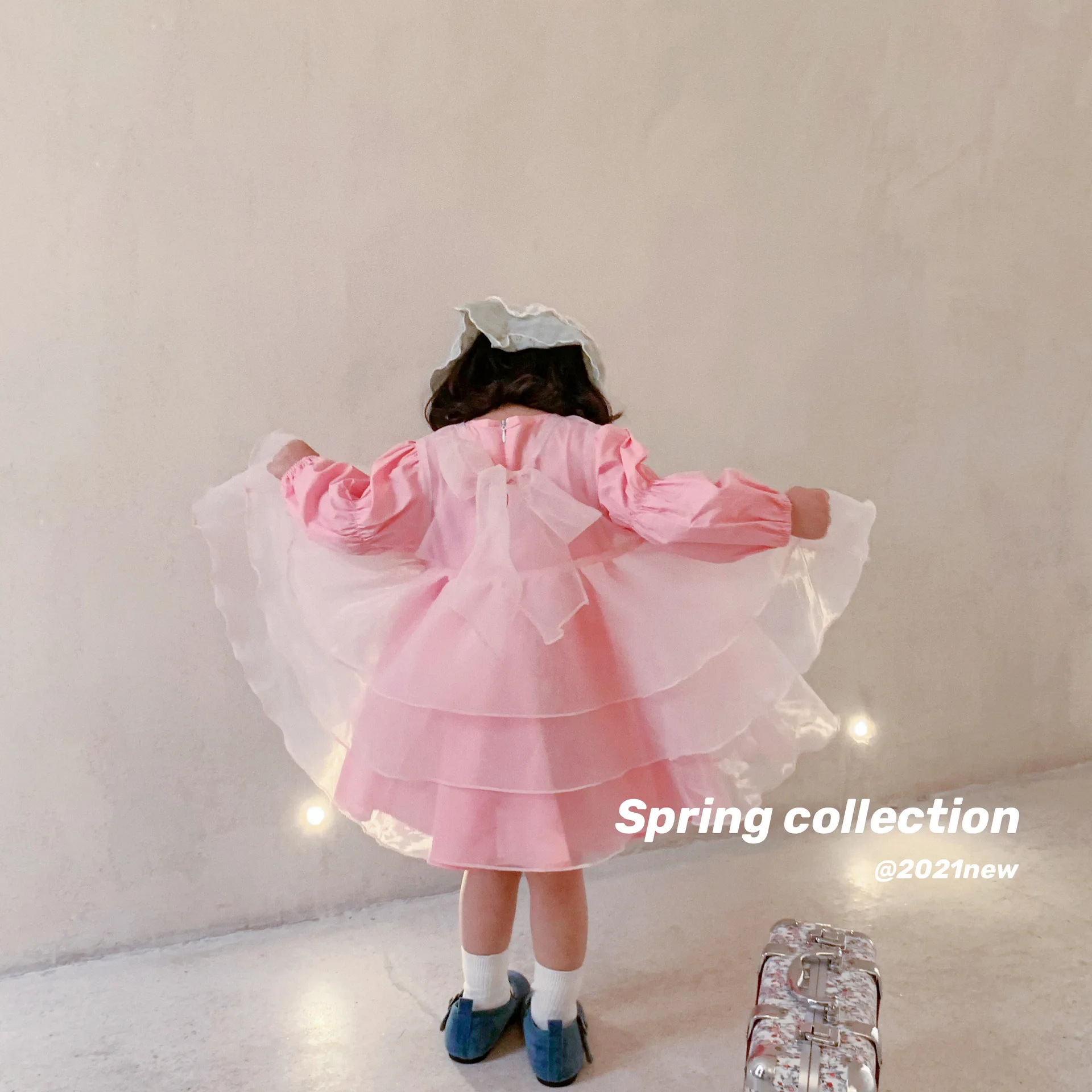 2021 Spring New Girl Korean Retro Style Dress with Yarn Cute Princess Dress Western Style
2021 Spring New Girl Korean Retro Style Dress with Yarn Cute Princess Dress Western Style